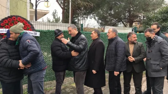 Kocaeli Gazeteciler Cemiyeti Başkanı Kaplan'ın annesi son yolculuğuna uğurlandı