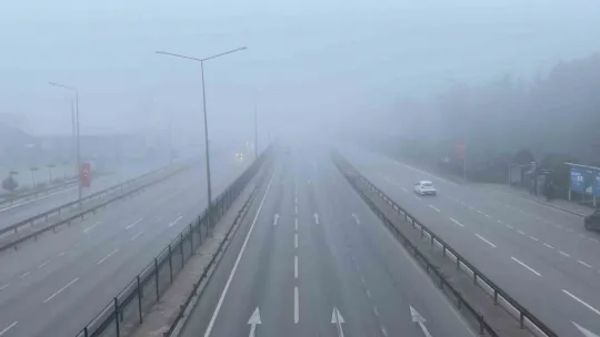 Kocaeli güne yoğun sisle başladı