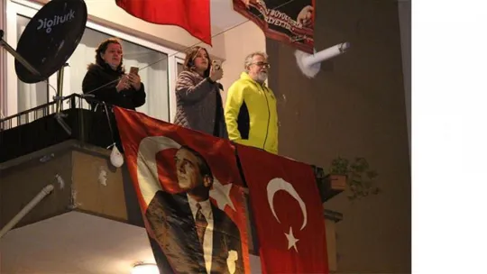 Kocaeli hep birlikte İstiklal Marşı'nı okudu!