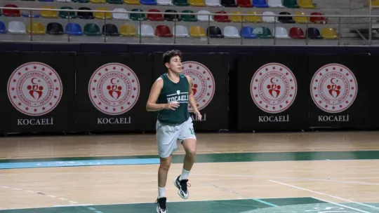 Kocaeli Kadın Basketbol'u o isim satın aldı