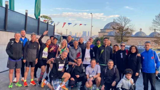 İstanbul Maratonu'ndan dereceyle döndüler