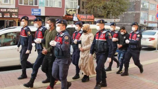 Kocaeli merkezli terör operasyonu: 3 gözaltı!