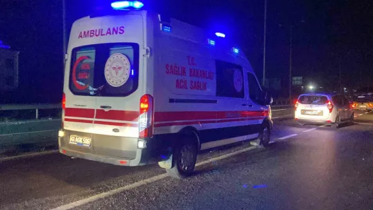 Kocaeli'nde zincirleme trafik kazası: 2 yaralı