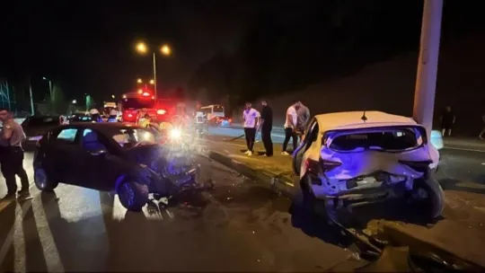 Kocaeli'nde zincirleme trafik kazası: 3 yaralı