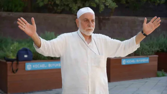 Kocaeli'nin çınarları ikinci baharlarını kulüpte yaşıyor
