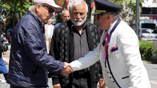 Kocaeli'nin en renkli adamı