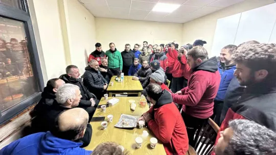 Kocaeli'nin kahraman ekibi 82 kişiyi enkazdan kurtardı
