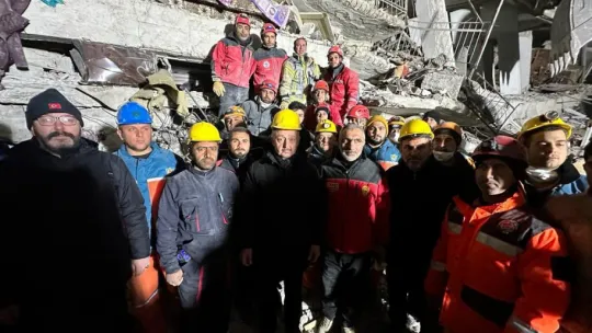 Kocaeli'nin kahraman ekibi 82 kişiyi enkazdan kurtardı