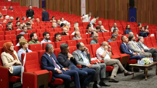 Kocaeli'nin sürdürülebilir kentsel ulaşım planı için kollar sıvandı