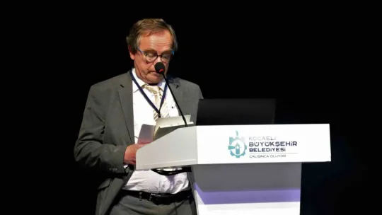 Kocaeli'nin sürdürülebilir kentsel ulaşım planı için kollar sıvandı