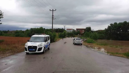 Kandıra'da yollar ve caddeler göle döndü