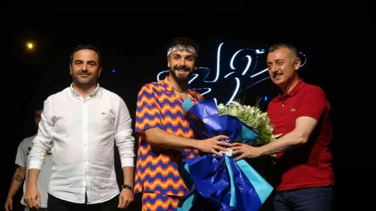 Kocaeli Sefo ile coştu