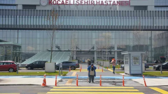 Kocaeli Şehir Hastanesi yılsonunda tramvaya kavuşuyor