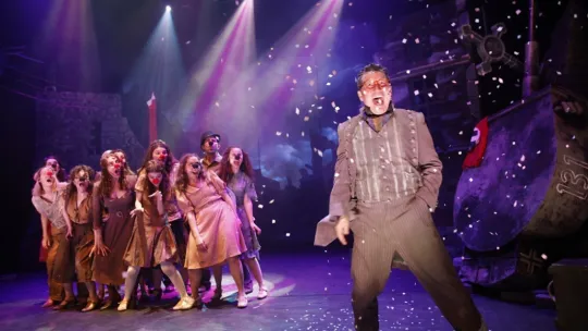 Kocaeli Şehir Tiyatroları 2025'te 70 binin üzerinde seyirciye ulaştı