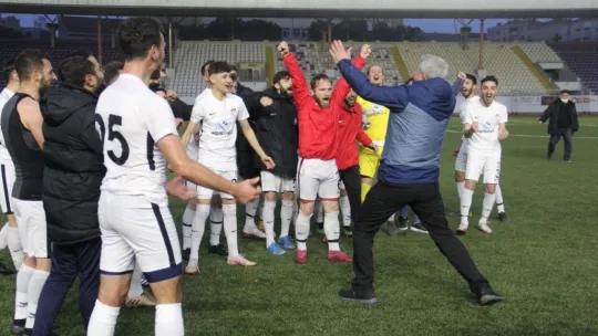Gebze Tayfunspor şampiyon!