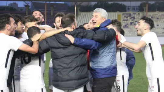 Gebze Tayfunspor şampiyon!