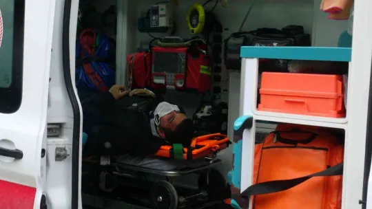 Kocaeli TEM Otoyolu'nda kaza: 2 yaralı