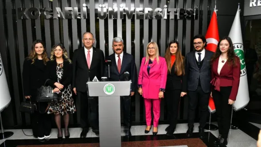 Kocaeli Üniversitesi'nde devir teslim töreni