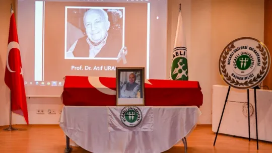 Kocaeli Üniversitesi'nden kurucu rektörüne son görev