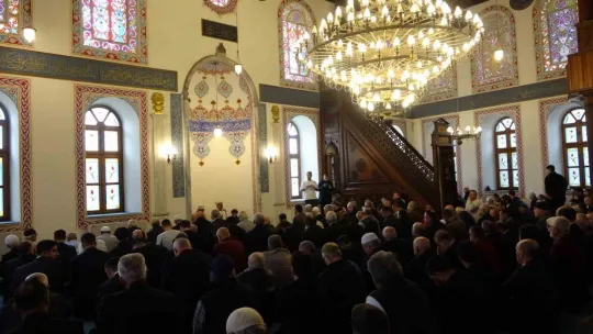 Vali Aktaş, Atatürk için okutulan mevlide katıldı