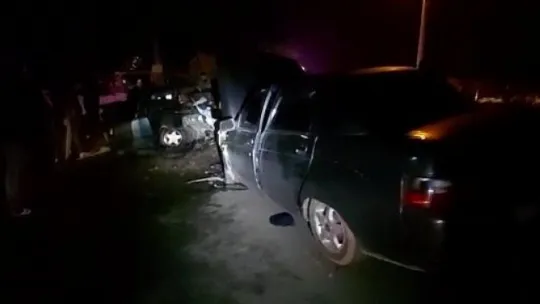 Kocaeli'de 2 otomobil çarpıştı: 2 yaralı!
