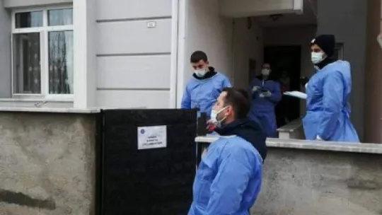 Kocaeli'de 237 kişinin yaşadığı 11 bina karantinada!