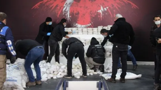 Kocaeli'de 4 ton uyuşturucu ele geçirildi!