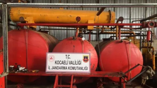 Kocaeli'de 6 bin litre kaçak akaryakıt ele geçirildi