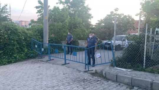 Kocaeli'de bir sokak karantinaya alındı!