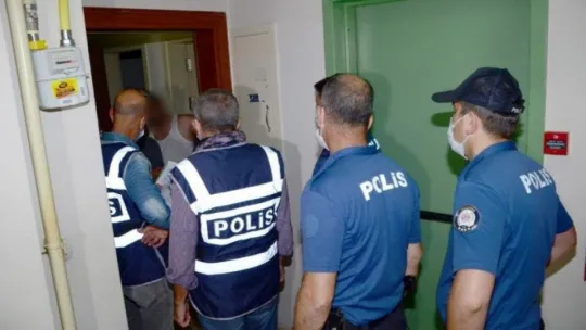 Kocaeli'de çeşitli suçlardan aranan 15 kişi yakalandı!