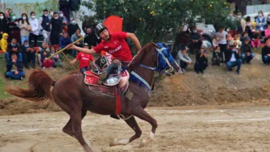 Kocaeli'de cirit şöleni nefes kesti