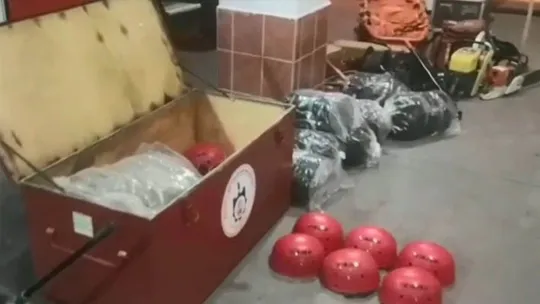 Kocaeli'de ekipler Elazığ'daki deprem için seferber oldu