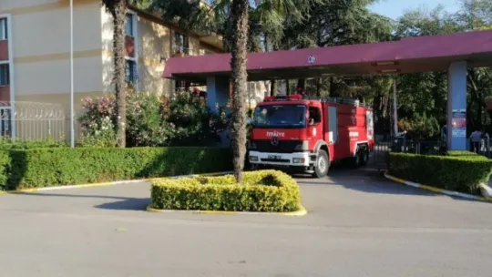 Kocaeli'de fabrikada iş makinesi yandı, 10 işçi hastanelik oldu!