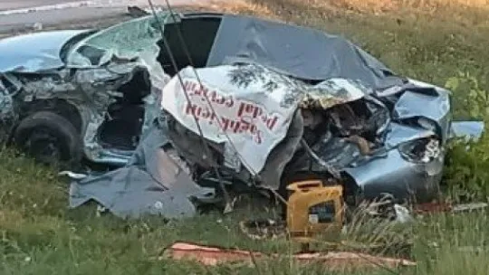 Kocaeli'de kamyon ve otomobil çarpıştı: Ölü ve yaralılar var
