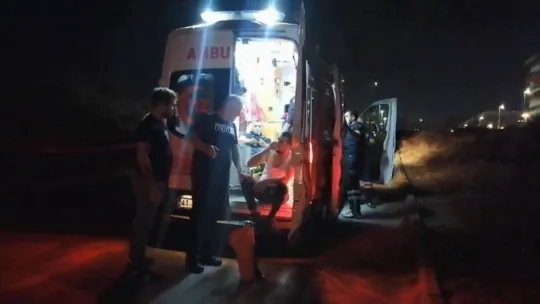 Kocaeli'de korkutan fabrika yangını, 4 kişi dumandan etkilendi