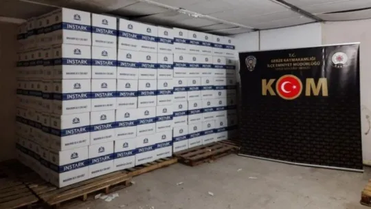 Kocaeli'de milyonlarca bandrolsüz makaron ele geçirildi