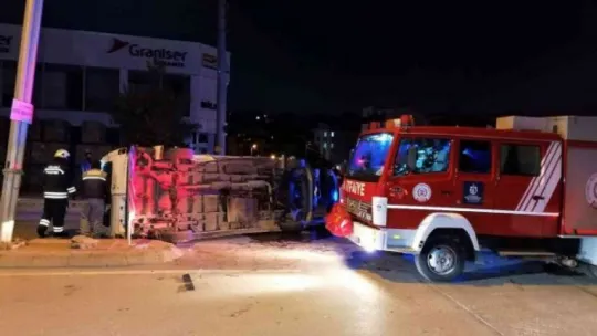 Kocaeli'de minibüs devrildi: 6 yaralı!