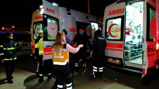 Kocaeli'de minibüs devrildi: 6 yaralı!