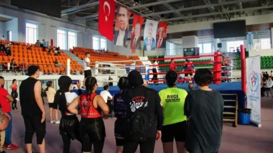 Kocaeli'de nefes kesen Muay Thai mücadelesi