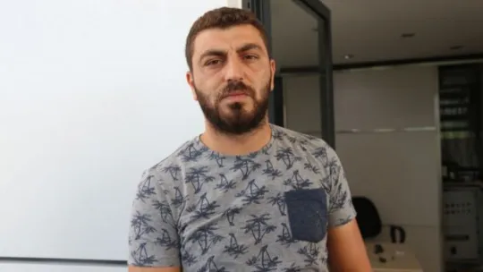 Kocaeli'de otomobil akaryakıt istasyonuna daldı!