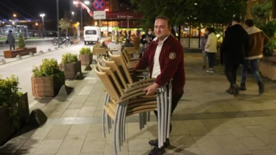 Kocaeli'de restoran ve kafelerde kısıtlamalar başladı