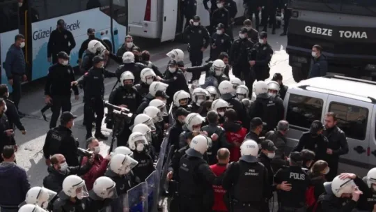 Kocaeli'den Ankara'ya yürümek isteyen işçilere 95 gözaltı!