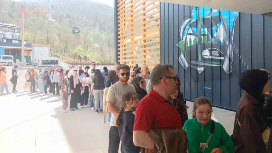 Kocaelilerin teleferik keyfi