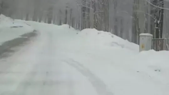 Kocaeli'nin yüksek kesimlerinde kar yağışı etkili oluyor