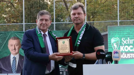 Kocaelispor 25. yılında depremi hatırlattı