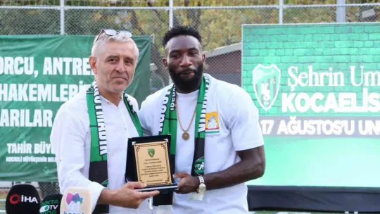 Kocaelispor 25. yılında depremi hatırlattı