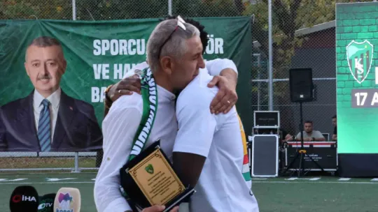 Kocaelispor 25. yılında depremi hatırlattı