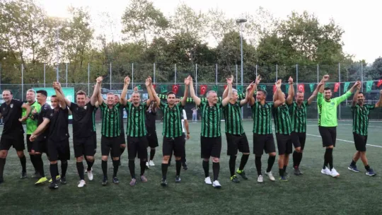 Kocaelispor 25. yılında depremi hatırlattı