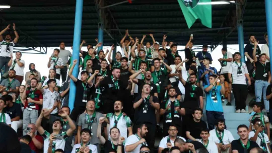 Kocaelispor 25. yılında depremi hatırlattı
