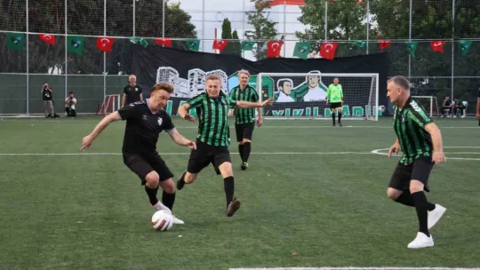 Kocaelispor 25. yılında depremi hatırlattı